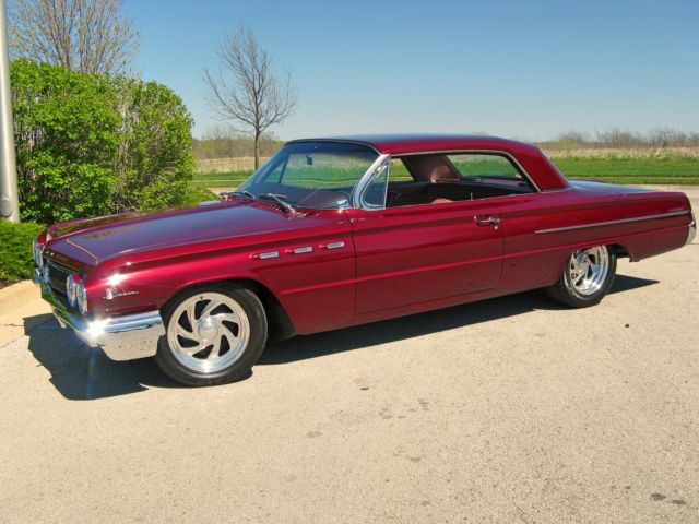 Fully Restored 1962 LeSabre 2DHT, 401 V8, Vintage AC, 12 Disc, Drive Anywhere 1962 Buick LeSabre 2 Dr Hardtop