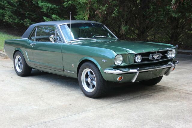 Fully Restored 1965 Ford Mustang GT Coupe 1965 Ford Mustang Coupe