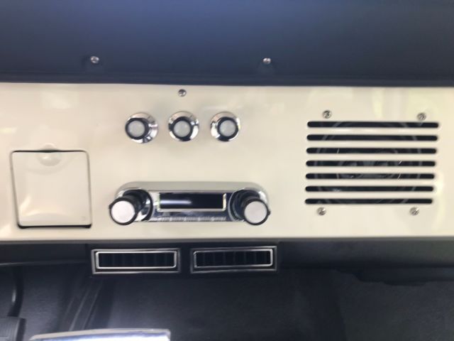 1967 Ford Bronco White - photo 7