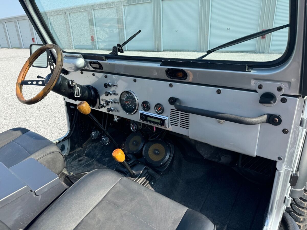 1980 Jeep CJ - photo 7