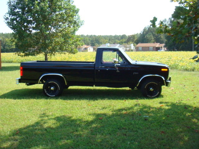 1983 Ford F-100 - photo 9