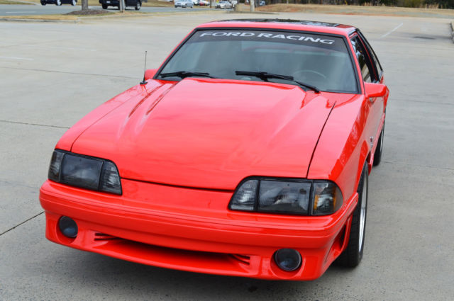 1990 Ford Mustang Cobra R - photo 3
