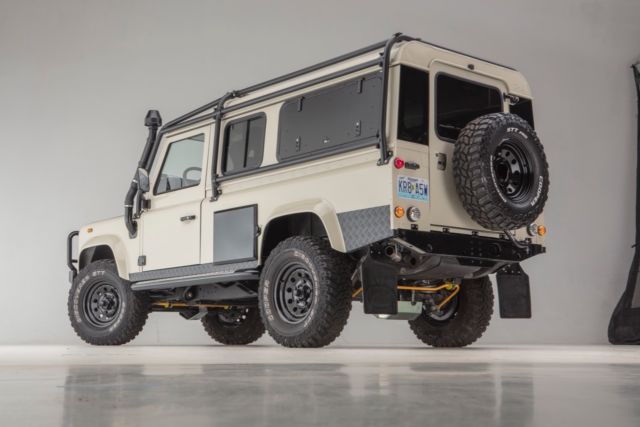 1992 Land Rover Defender Rerover Backcountry Spec' - photo 5