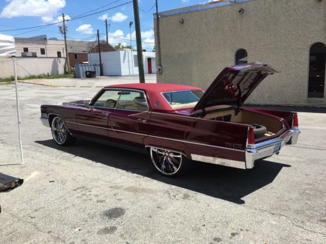 Fully restored 69 Cadillac Deville 1969 Cadillac DeVille