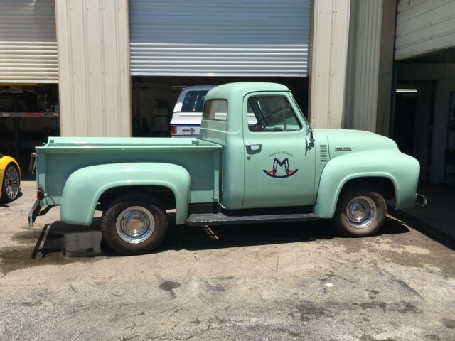 Fully Restored and Functional 1954 Ford Pickup 1954 Ford F-100