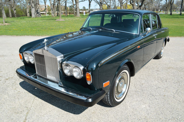 Fully restored beauty to show class standard. Immaculate & fully serviced. 1973 Rolls-Royce Silver Shadow 4 door saloon