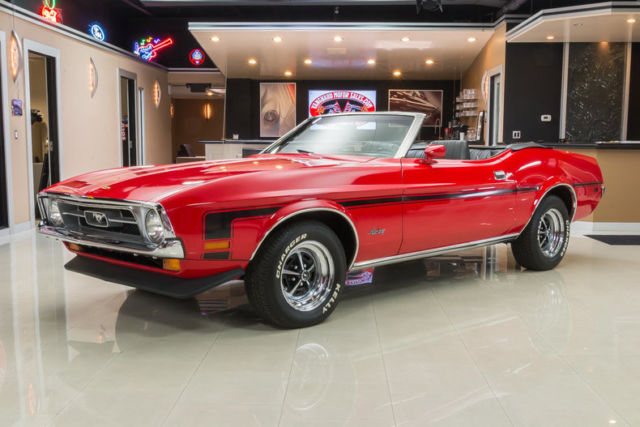 Fully Restored Convertible! Period Correct 302ci V8, C4 Automatic, PS, Power Top 1972 Ford Mustang Convertible