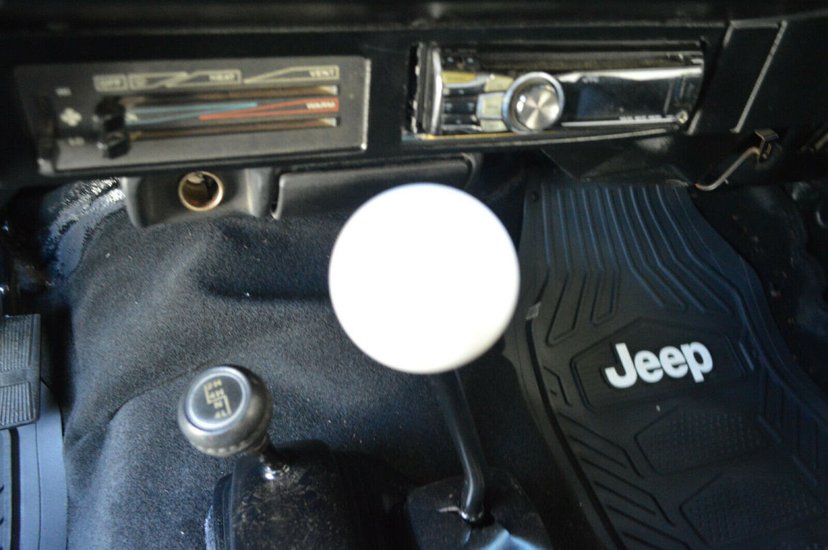 1991 Jeep Wrangler renegade - photo 9