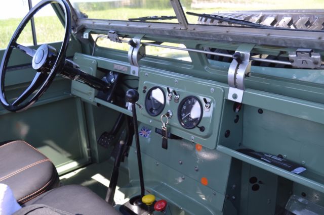 1971 Land Rover Defender - photo 11