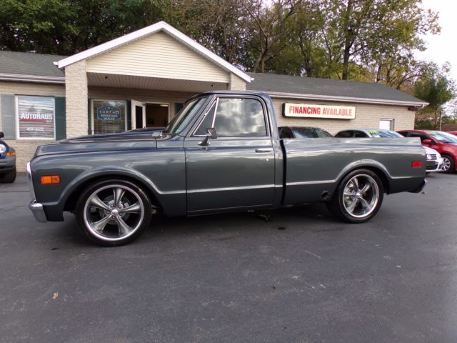 Fully restored Restomod 1971 C10, Fuel Injection, Air, 4 wheel Disc, Must See 1971 Chevrolet C-10