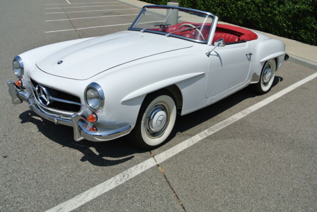 Fully restored, stunning color combination, both tops! MUST SEE! 1961 Mercedes-Benz SL-Class