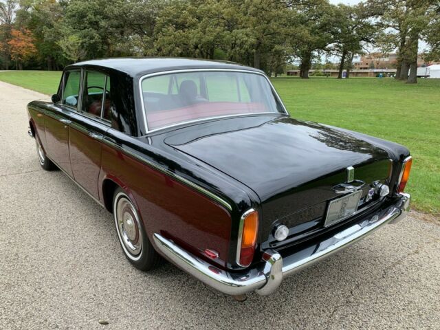 1969 Rolls-Royce Silver Shadow - standard saloon - photo 8