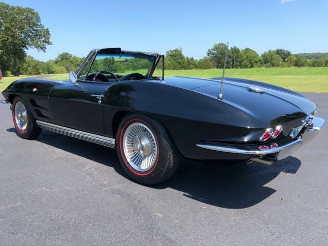 1964 Chevrolet Corvette Convertible - photo 3