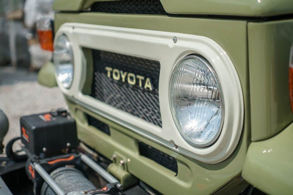 1976 Toyota Land Cruiser FJ45 Pickup - photo 9