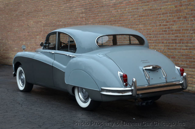 1960 Jaguar MK9 - photo 5
