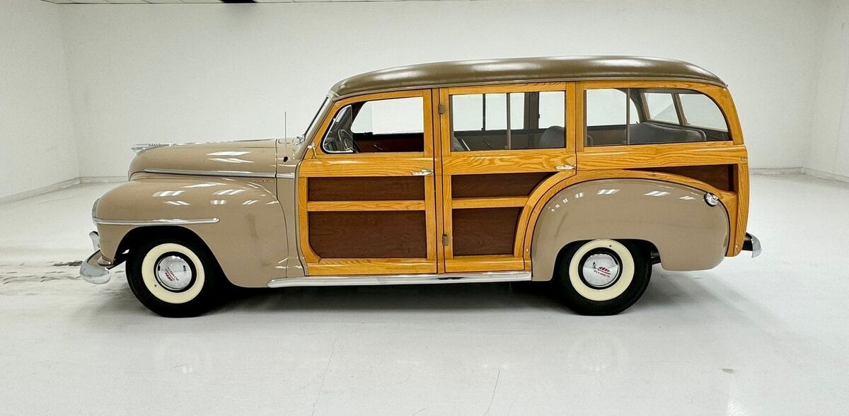 1947 Plymouth Special Deluxe P15C Woody Station Wagon - photo 2