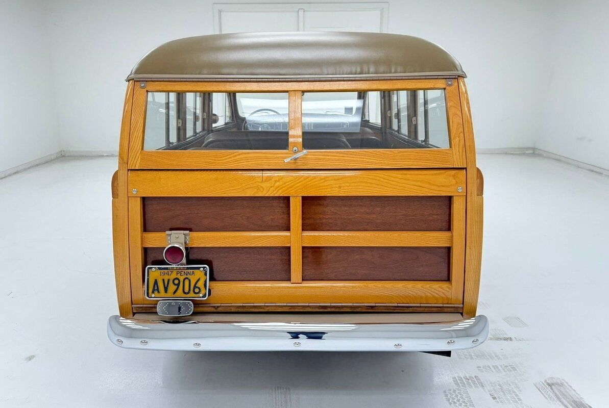 1947 Plymouth Special Deluxe P15C Woody Station Wagon - photo 4