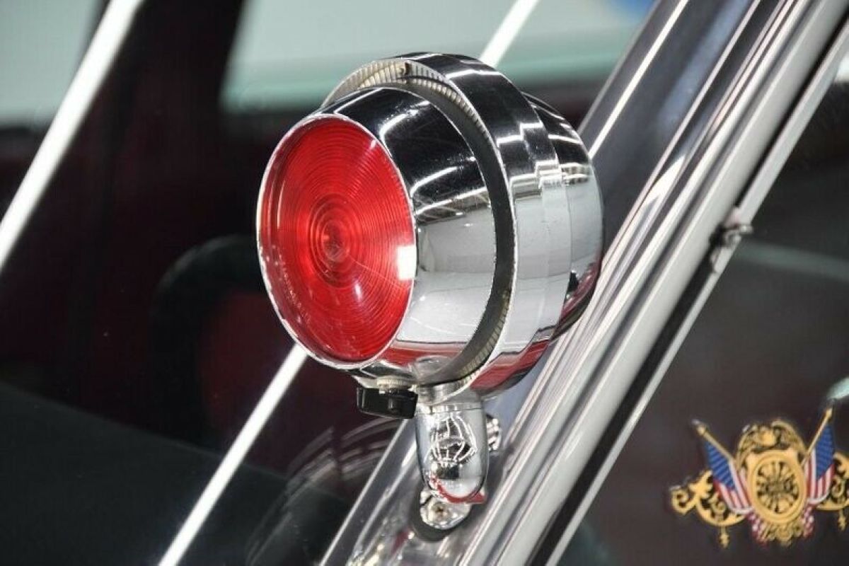 1966 Ford Country Sedan Wagon Fire Chief's - photo 12