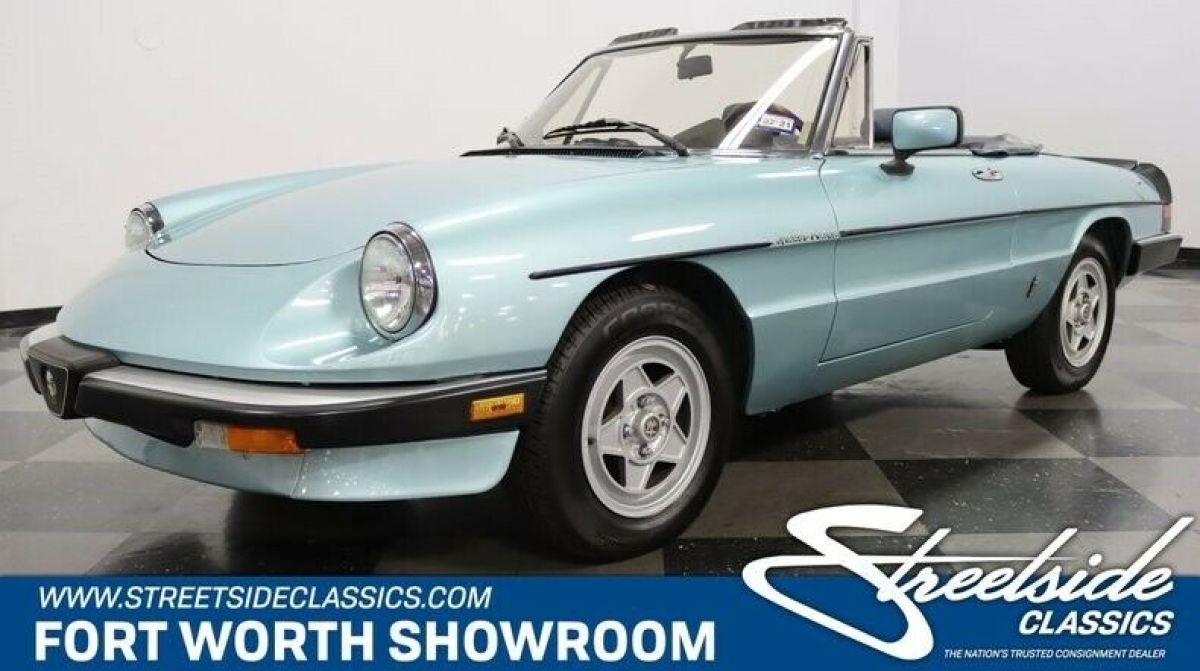 Fun Italian Sportster! Just 73k Miles, 2.0L, 5 Spd Manual, A/C, New Top, Nice! 1984 Alfa Romeo Spider Veloce