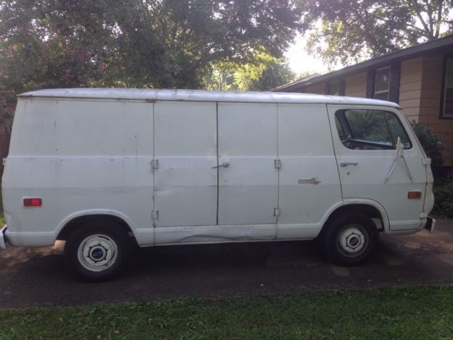 1969 Chevrolet G20 Van Cargo Van - photo 7