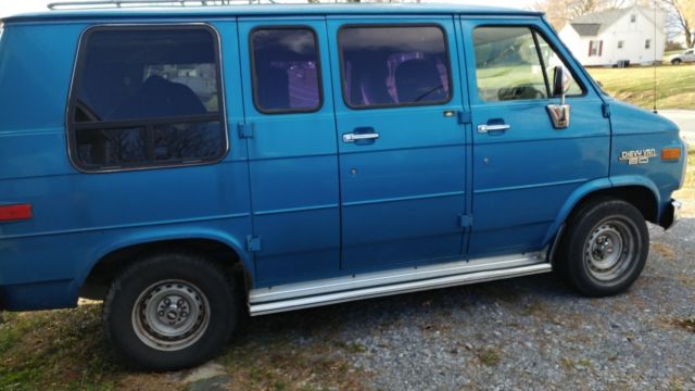 1993 Chevrolet G20 Van - photo 6