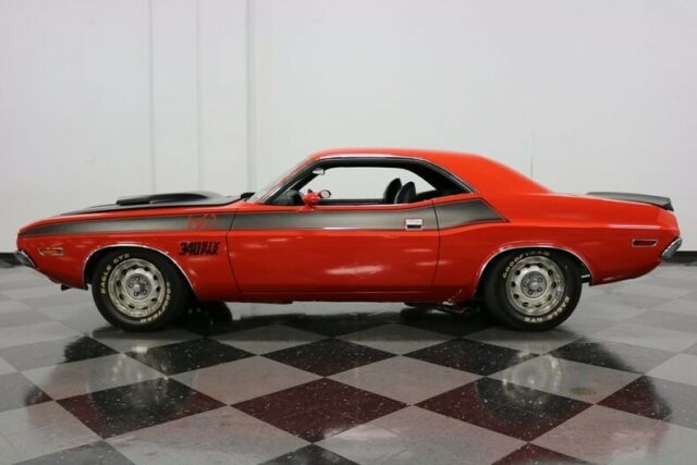 1970 Dodge Challenger T/A Six-Pack - photo 3