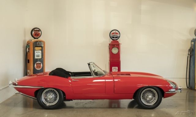 1961 Jaguar E-Type 3.8 liter Series 1 Roadster - photo 6