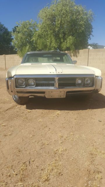 Garage Find 1969 Buick Wildcat 430 4bbl. Turbo 400 Automatic NO RESERVE!!! 1969 Buick Wildcat