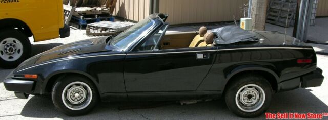 1980 Triumph TR7 30th Anniversary Convertible - photo 5