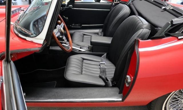 1969 Jaguar E-Type Roadster - photo 11