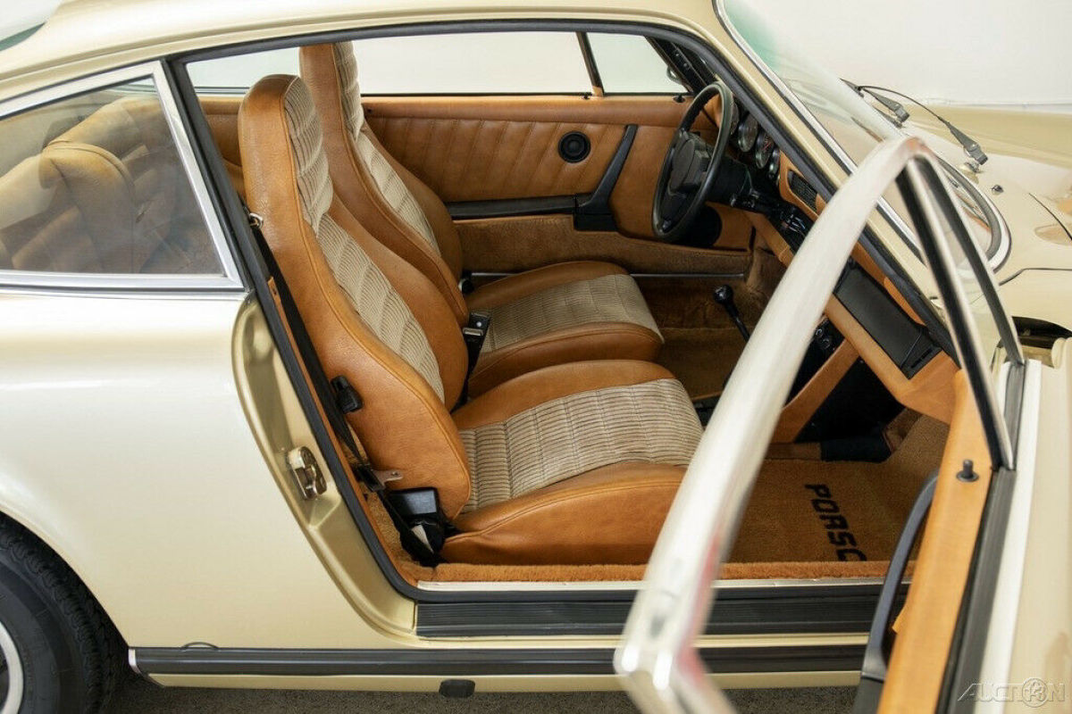 1977 Porsche 911 911S Coupe - photo 11