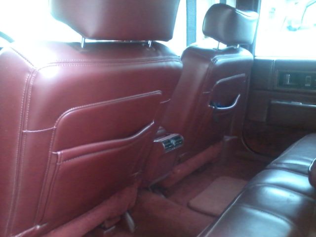 1991 Cadillac DeVille 4 Door - photo 10