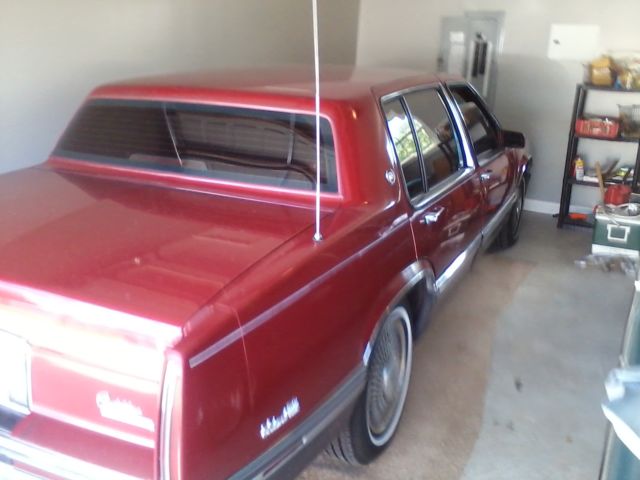 1991 Cadillac DeVille 4 Door - photo 4
