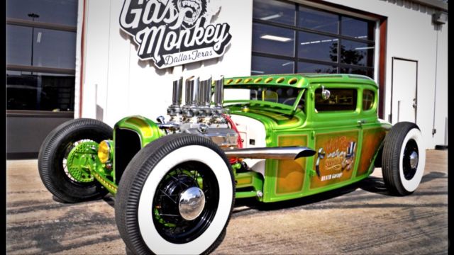 1930 Ford Model A - photo 2