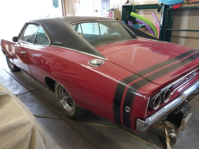 Genuine 1968 DODGE CHARGER R/T with Original 440 Magnum Engine 1968 Dodge Charger R/T