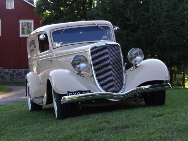 1934 Ford Sedan Delivery - photo 12