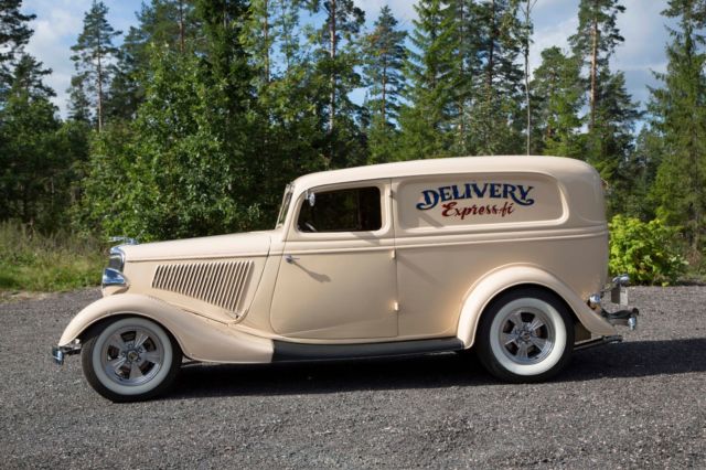 1934 Ford Sedan Delivery - photo 5
