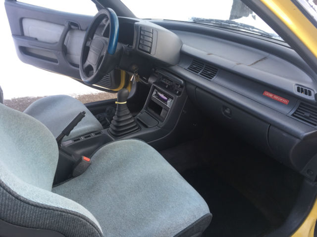 1990 Geo Storm Base Hatchback 2-Door - photo 10
