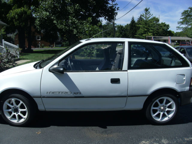 1990 Geo Metro - photo 2