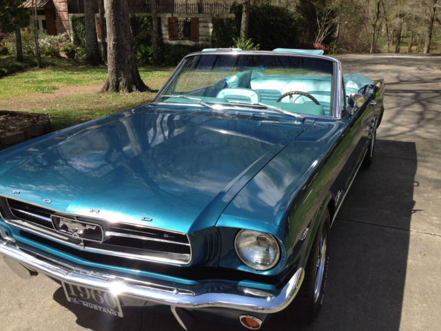 1966 Ford Mustang - photo 3