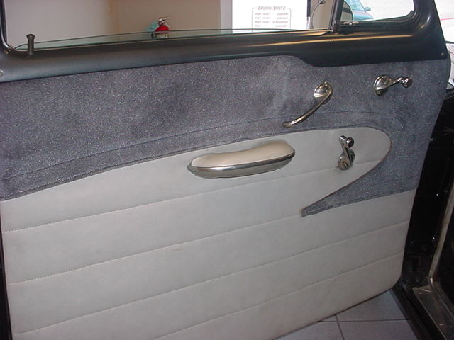 1953 Oldsmobile Eighty-Eight 2 Door Sedan - photo 12