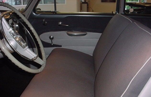 1953 Oldsmobile Eighty-Eight 2 Door Sedan - photo 9