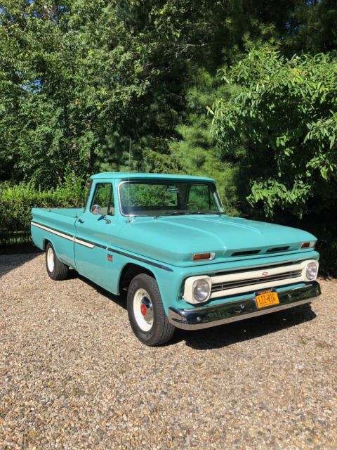 Georgeous Chevrolet C-10 **NO RESERVE** 1966 Chevrolet C-10
