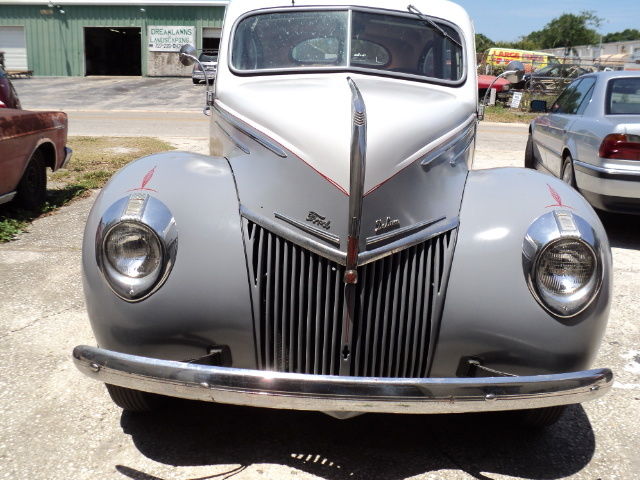 1939 Ford DELUXE 4 DOOR SEDAN 1938 1940 1941 - photo 2