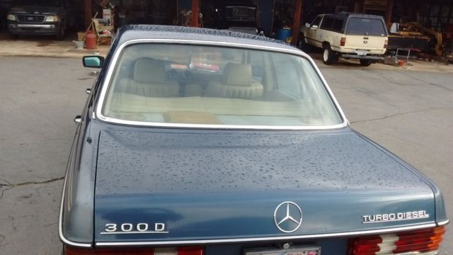 1984 Mercedes-Benz 300-Series 123D - photo 6