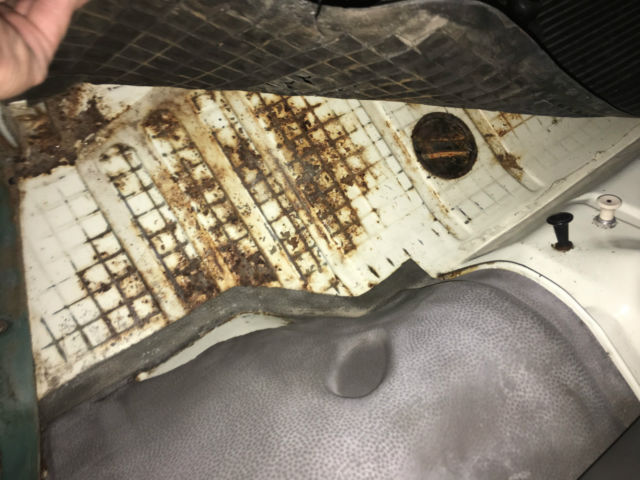 1967 Volkswagen Bus/Vanagon 5 Door Standard Microbus 2 Tone Paint - photo 12