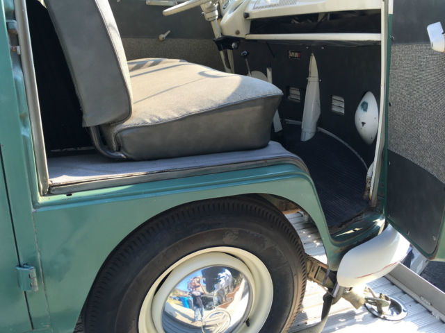 1967 Volkswagen Bus/Vanagon 5 Door Standard Microbus 2 Tone Paint - photo 13