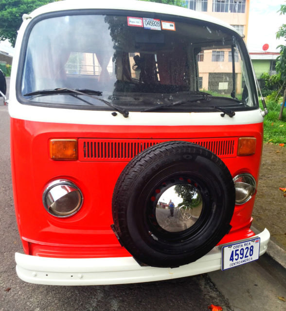 1973 Volkswagen Bus/Vanagon GERMAN KOMBI 8 WINDOW 4-DOOR AIR-COOLED - photo 8