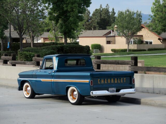 1965 Chevrolet C-10 Custom - photo 3