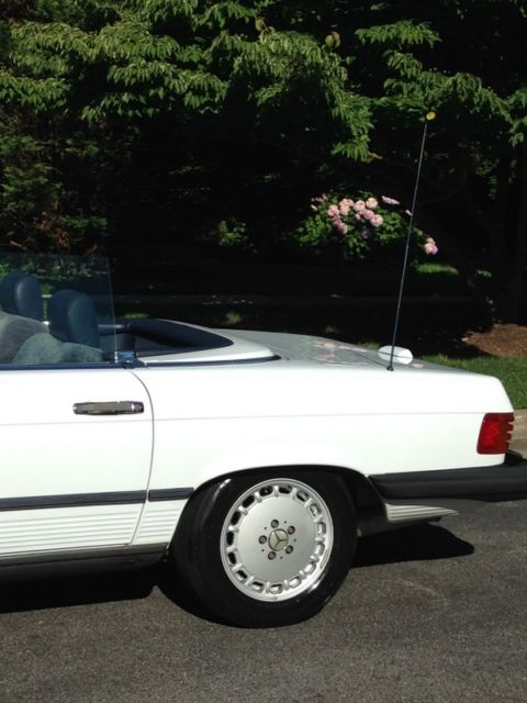 1989 Mercedes-Benz SL-Class 2 door convertible - photo 4